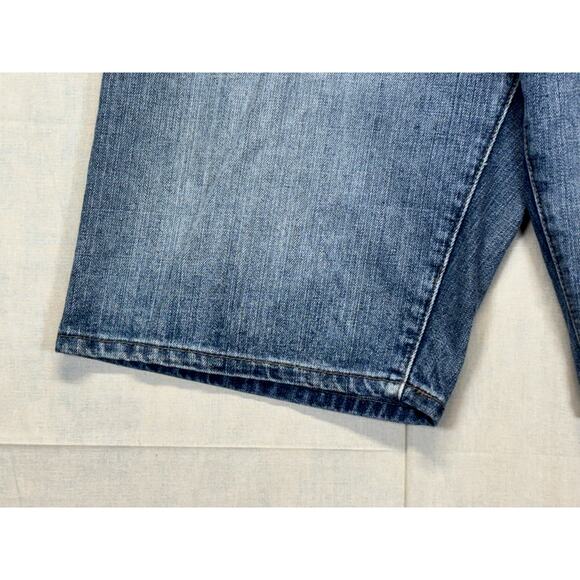 Levi’s 569 Men’s Shorts Light Wash Size 33 - Picture 7 of 12